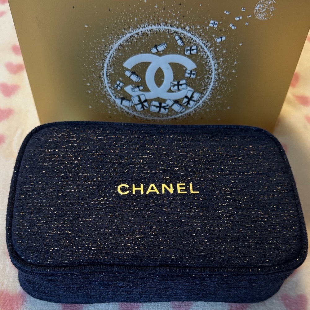 Chanel cosmetic Pouch